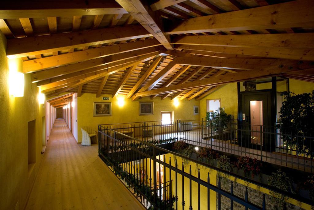 Agriturismo Al Casale コドローイポ エクステリア 写真