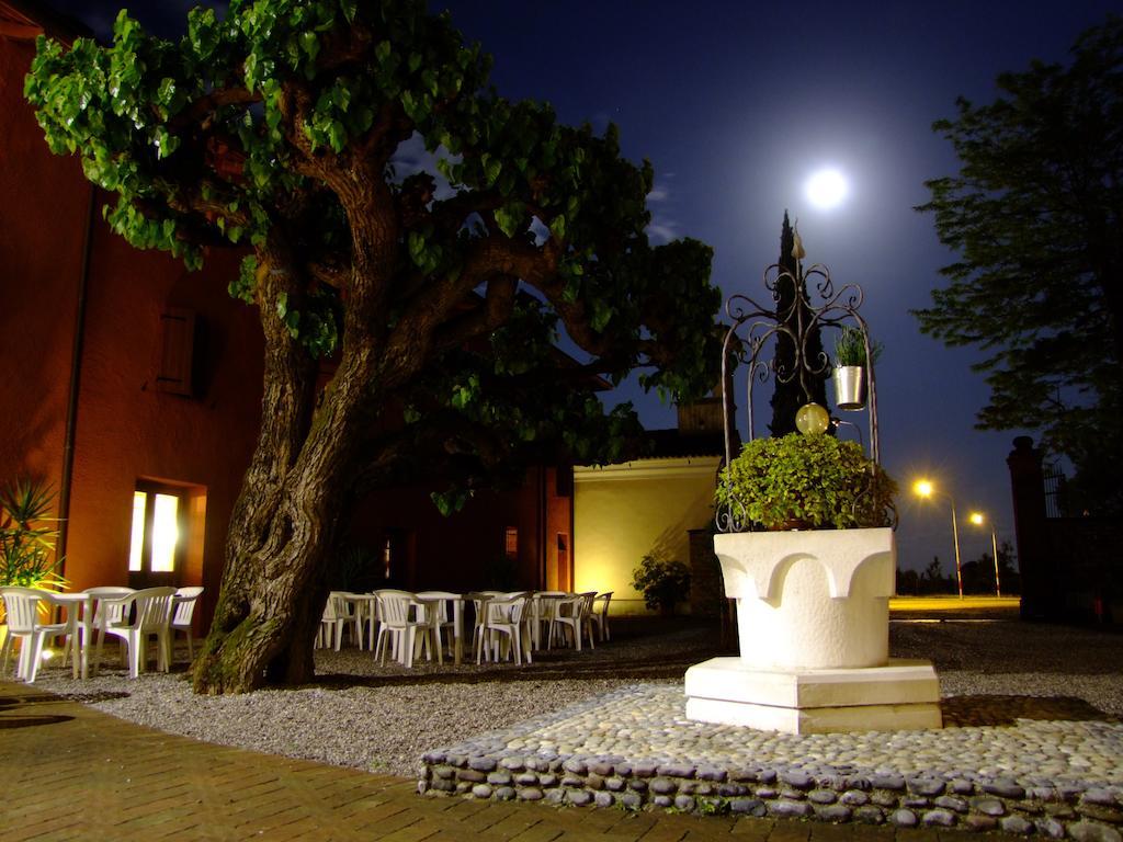 Agriturismo Al Casale コドローイポ エクステリア 写真