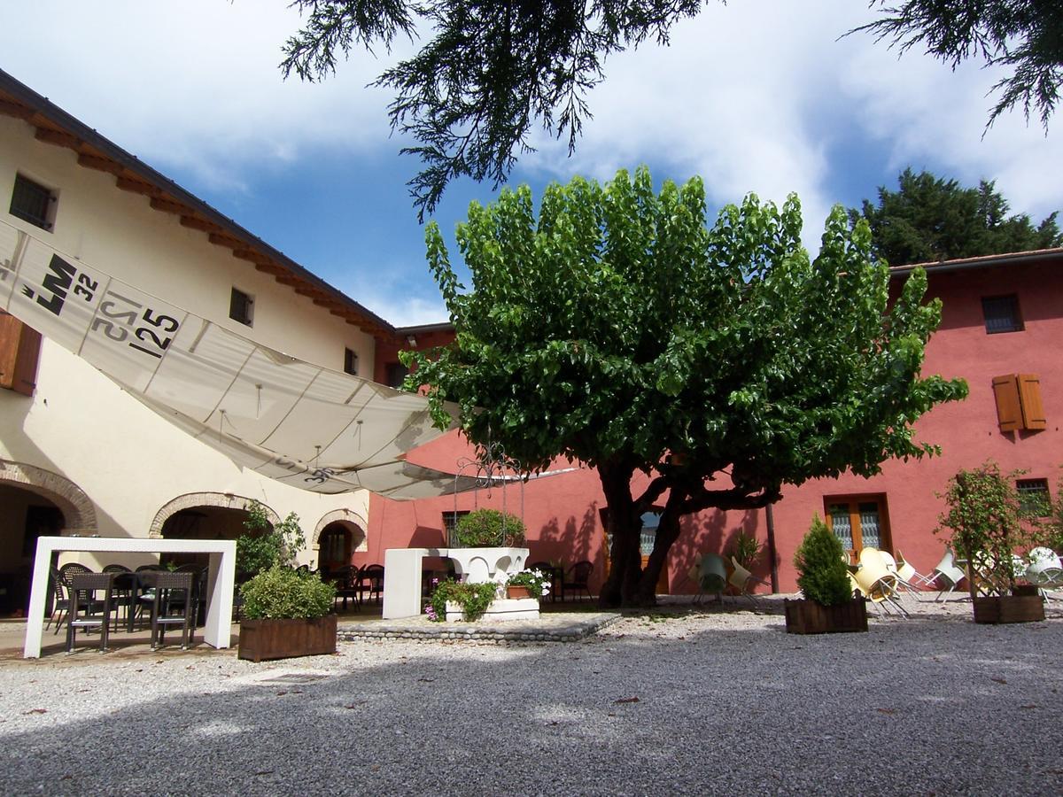 Agriturismo Al Casale コドローイポ エクステリア 写真