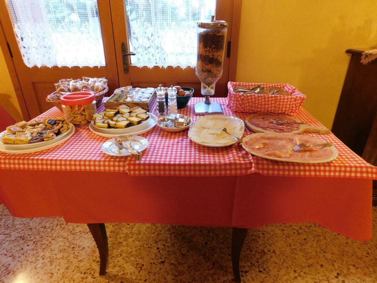 Agriturismo Al Casale コドローイポ エクステリア 写真