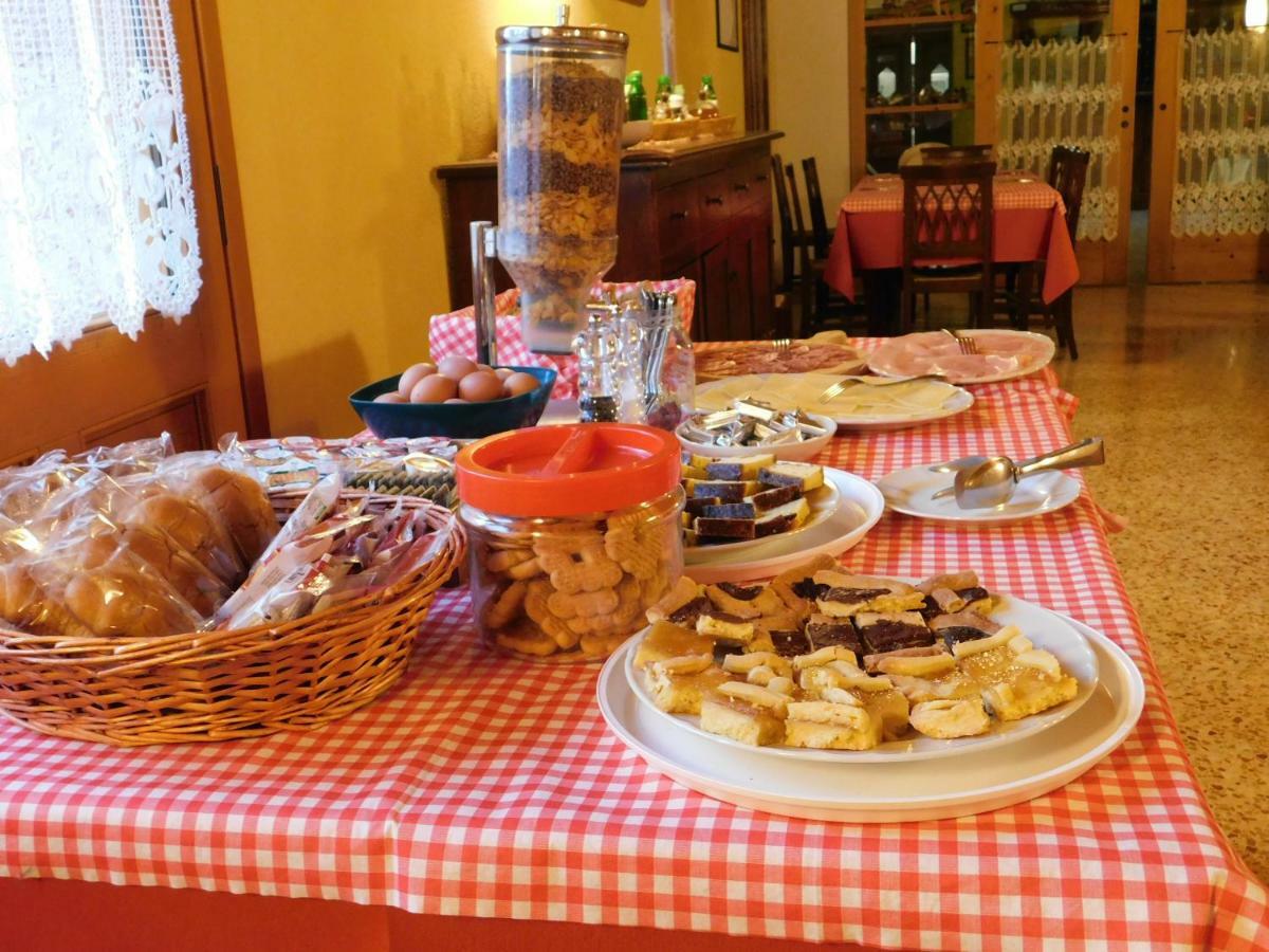 Agriturismo Al Casale コドローイポ エクステリア 写真